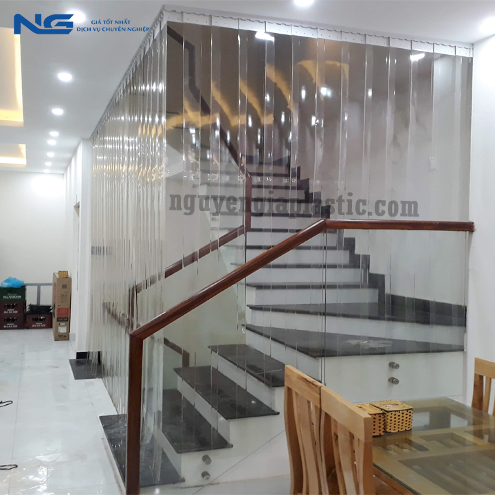 Rèm nhựa PVC kéo xếp - Ảnh 3
